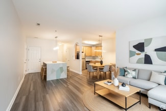 231 Windmill Ct, Phillipsburg, NJ 08865