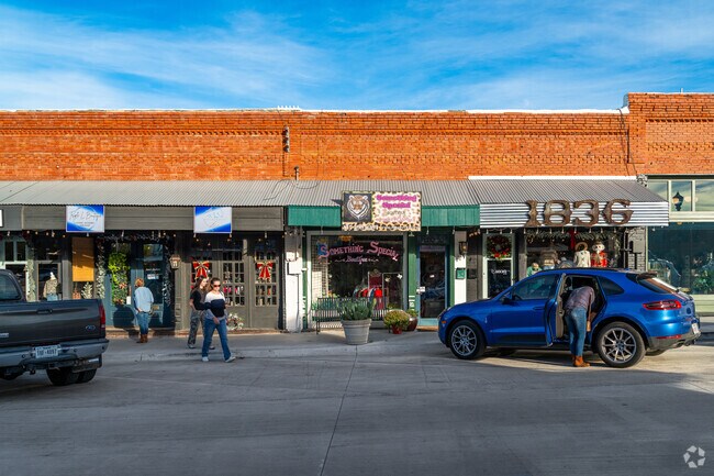 Residents enjoy strolling aroun the Historic Downtown in Weatherford, TX.