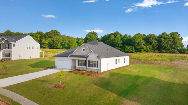 69 Weymouth Dr, Locust Grove, GA 30248 - photo 2