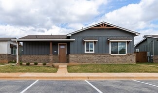 412 SW Stone Blvd, Bentonville, AR 72713