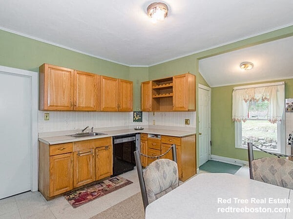 183 Weston St, Waltham, MA 02453 - photo 7