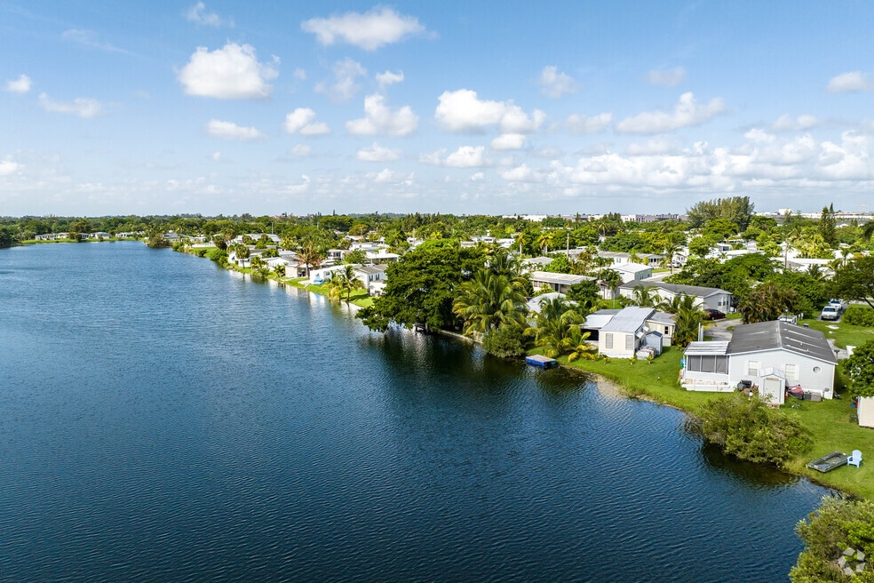Fern Crest Village_528334_RZ_101425_v1
