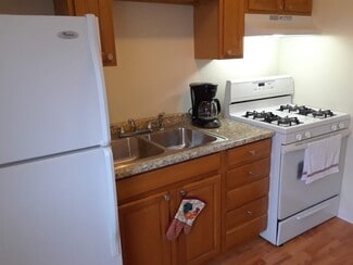 56 Fulton St Unit 3 FURNISHED, Fall River, MA 02720