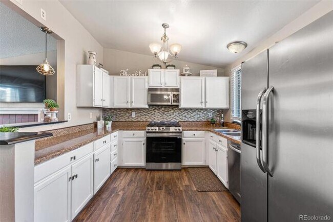 19517 E Purdue Place, Aurora, CO 80013 - photo 3