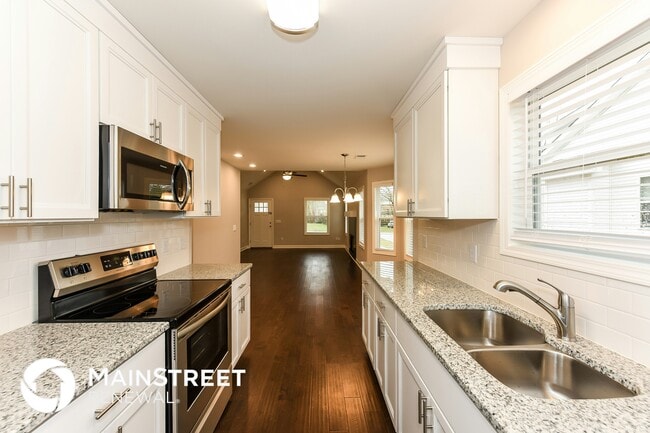 122 W Hite St, Gallatin, TN 37066 - photo 5