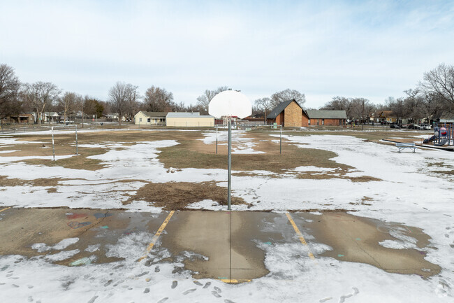 Stanley Elementary School has an outdoor basketball court.