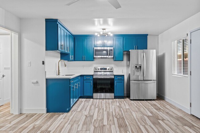 1332 Walnut Ave unit 4, Long Beach, CA 90813 - photo 4