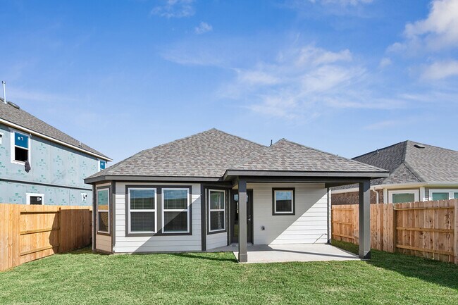 8131 Kay Harbor Dr, Cypress, TX 77433 - photo 3