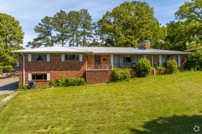 Ranch homes are one of several styles available in East Thomas.
