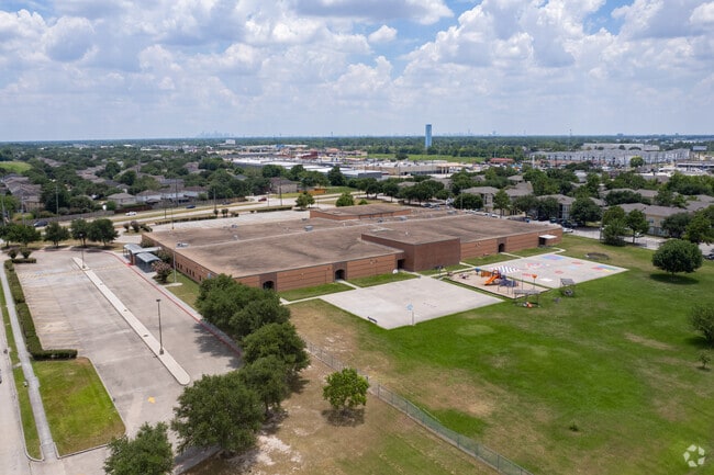 Kujawa Elementary: Nurturing minds, forging community bonds for success.
