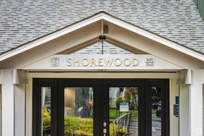 The residential neighborhood of Shorewood has a really cozy vibe and is conveniently accessed.