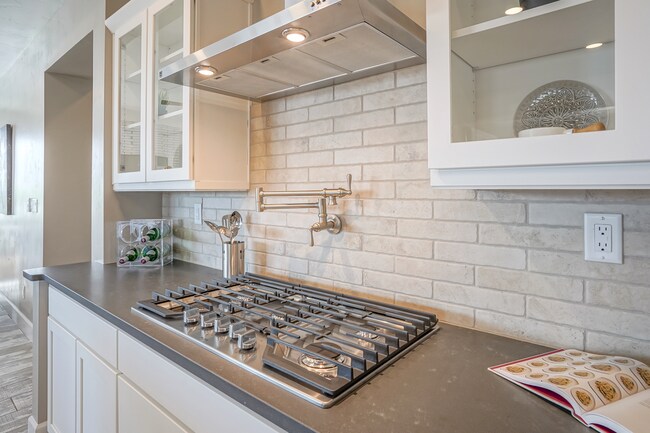 1304 Valle de Colores Rd NW unit 36383666, Los Lunas, NM 87031 - photo 7