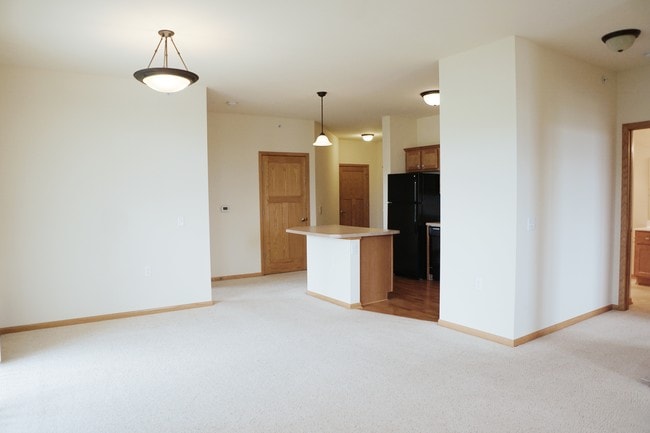 Aspen Ridge, Middleton, WI 53562 - photo 2