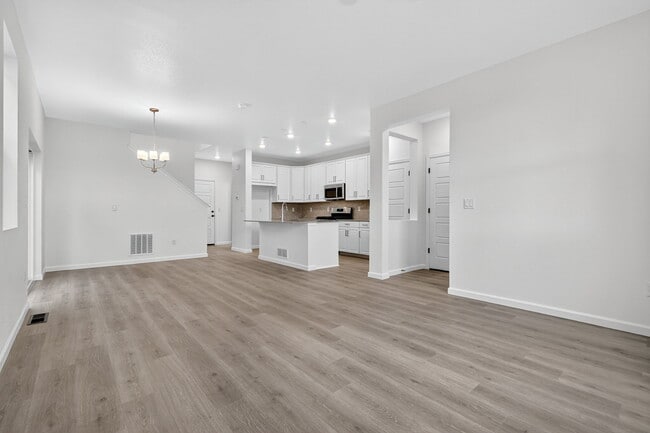 6561 E 148th Dr, Thornton, CO 80602 - photo 5