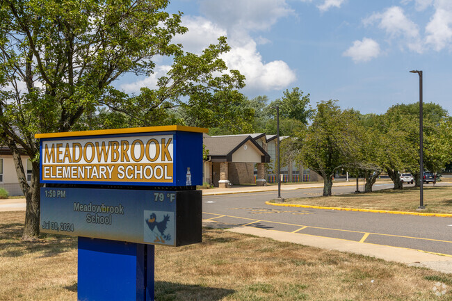 Meadowbrook Elementary