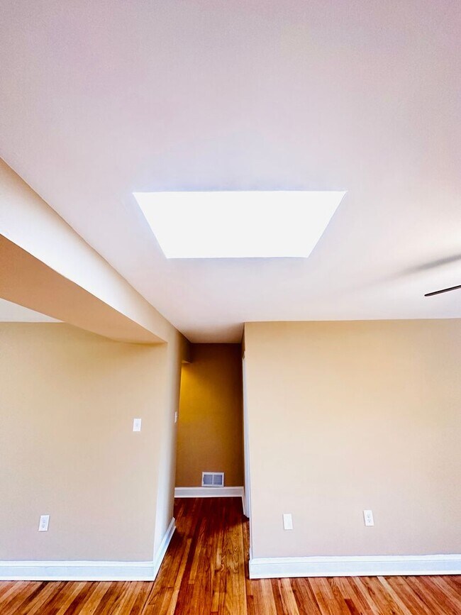 8804 Bradford Rd unit 5, Silver Spring, MD 20901 - photo 2