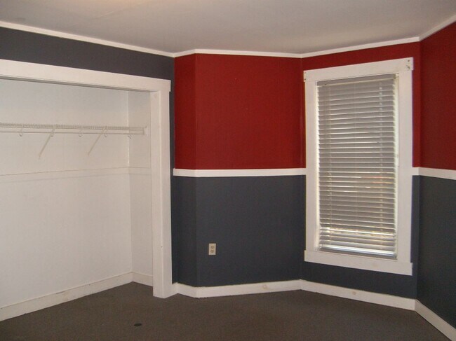 25 School St unit 102, Bristol, NH 03222 - photo 4