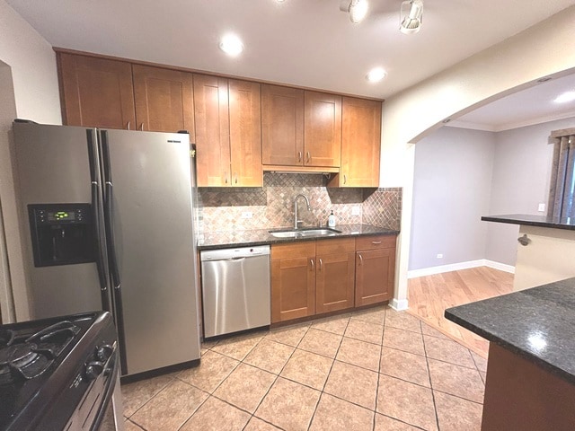 733 Plum Tree Ct, Wheeling, IL 60090 - photo 2