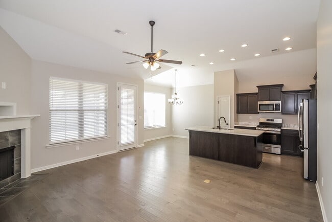 50 Willow Springs Ln, Oakland, TN 38060 - photo 4