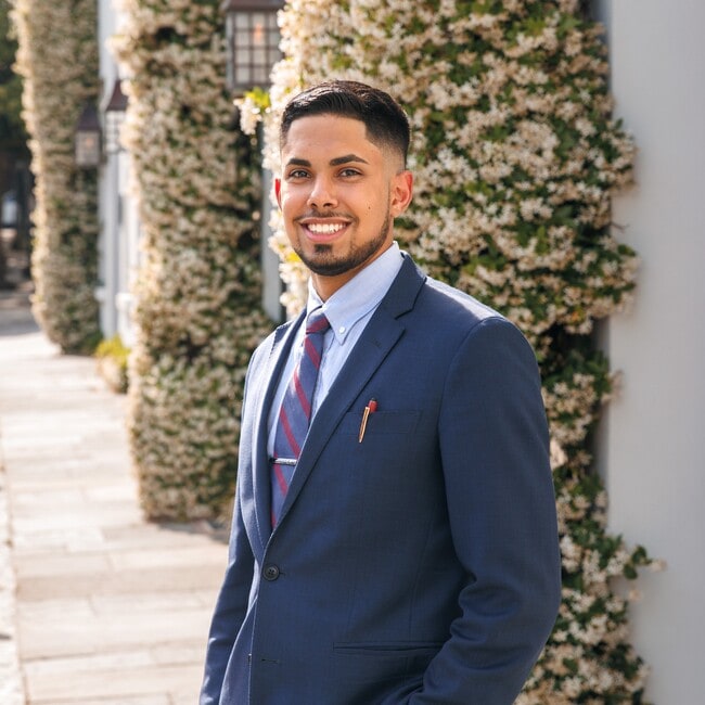 Agent Photo