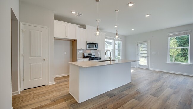 275 Abbott Crossing Cir, Conyers, GA 30094 - photo 3