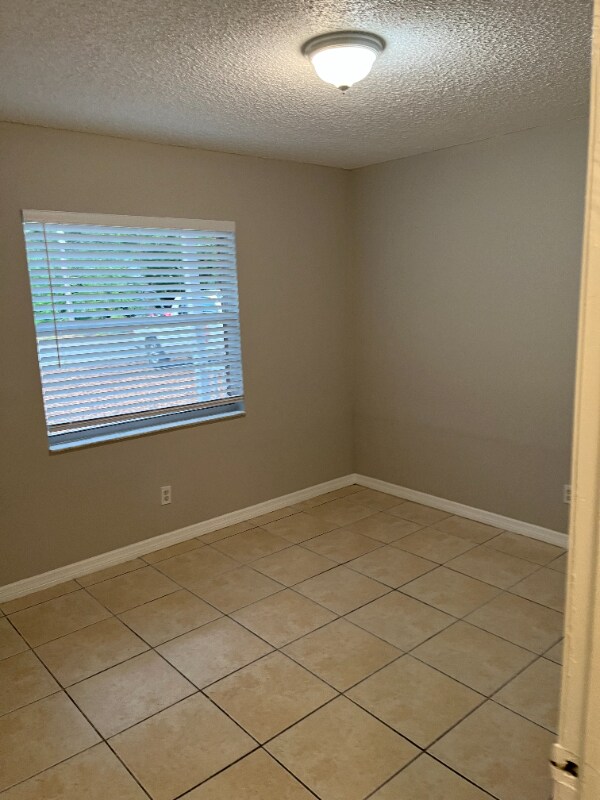 625 Wildwood Way Unit 627, Clearwater, FL 33756