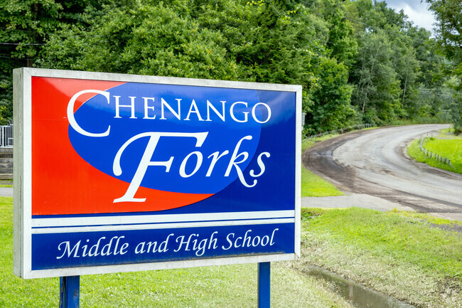 Welcome to Chenango Forks High School, located in Binghampton, NY.
