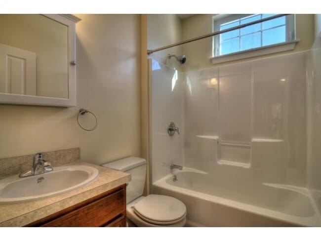 49 Rimmon St unit 1, Manchester, NH 03102 - photo 7