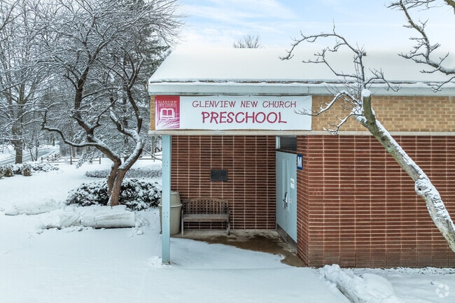 Glenview New Church School has an average student to teacher ratio of 8 to 1.