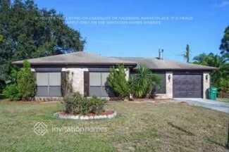 621 NE Helicon Ln, Port St. Lucie, FL 34983