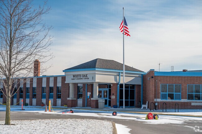 White Oak Elementary serves young learners in Avon, IN.