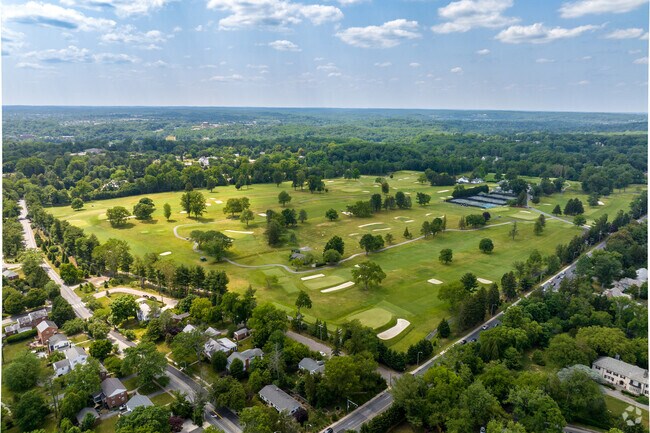 Elkridge Country Club is a beautiful site set on 117 acres in Bellona-Gittings.