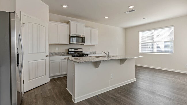 2652 Jerome Rd unit 36200596, Atlanta, GA 30349 - photo 4