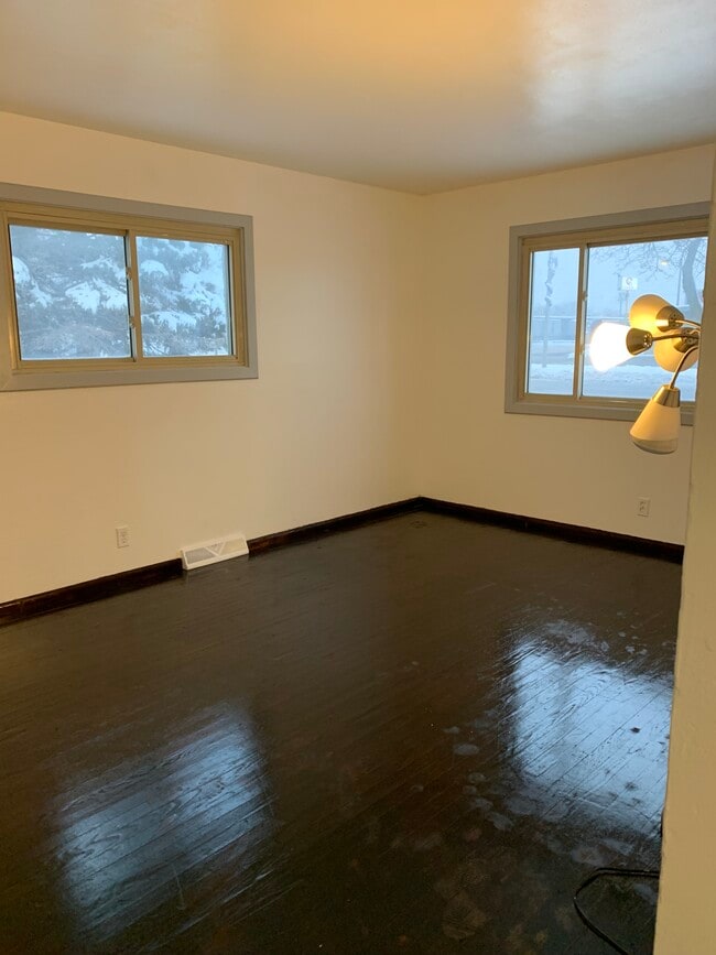 4961 S 13th St, Milwaukee, WI 53221 - photo 7