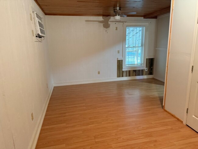 4116 Charles G Dr unit Apartment, Raleigh, NC 27606 - photo 4