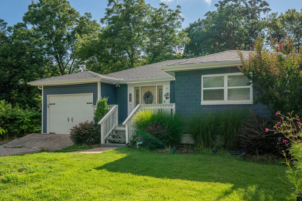 1922 Bragg St, Little Rock, AR 72206 - photo 1