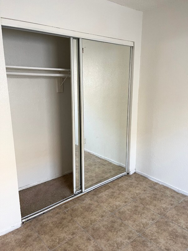 808 E Pine St unit 7, Compton, CA 90221 - photo 4