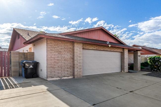 16638 N 46th Ln, Glendale, AZ 85306 - photo 4