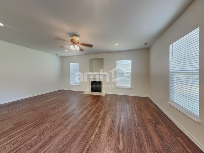 6923 Babbling Brook Ln, Concord, NC 28025 - photo 5