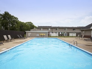 3393 N Country Brook St, Columbus, IN 47201