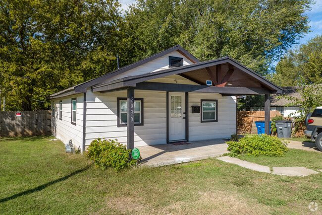 Many of the Dawson homes have small front porches.