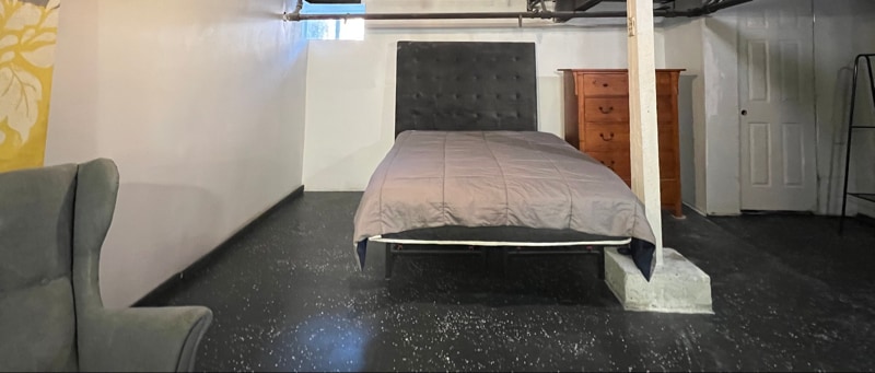 400 Mt Holly St, Baltimore, MD 21229 - photo 1