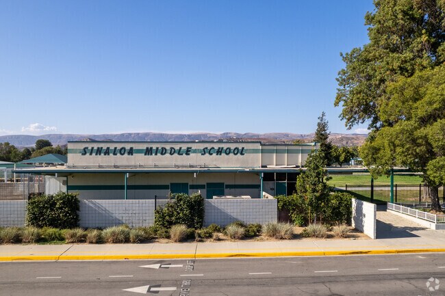 Sinaloa Middle School has a 24:1 student to teacher ratio in Simi Valley, Ca.