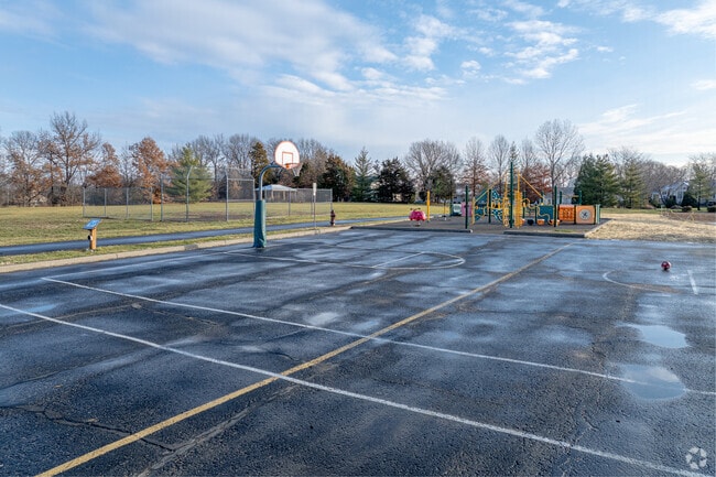Green Tree Elementary School has a large lot and recess area.