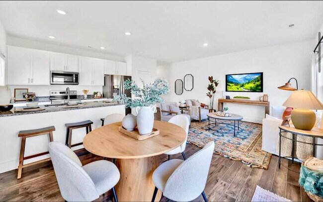 3535 Bisham Wood Ln, Powell, TN 37849 - photo 5