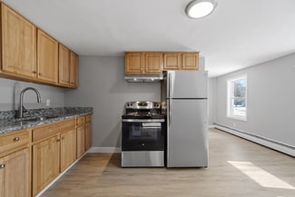 151 Indigo Hill Rd, Somersworth, NH 03878
