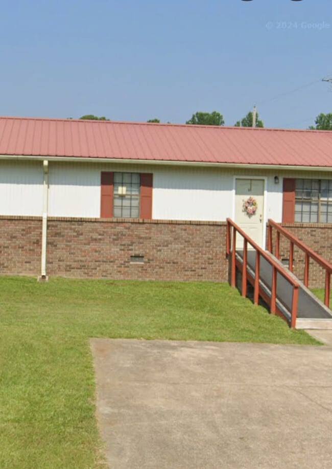 812 Blackwell Dairy Rd, Jasper, AL 35504