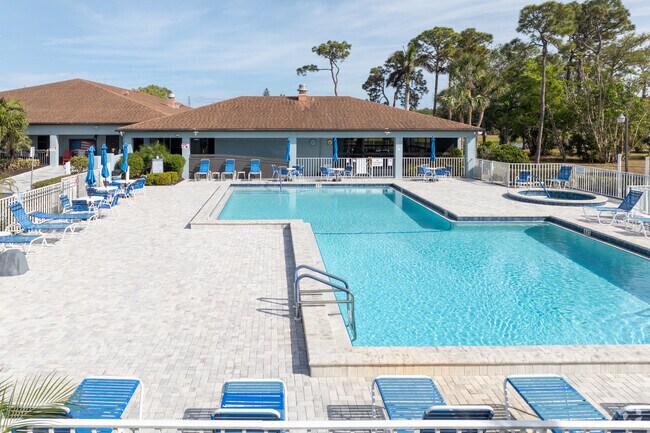 Landmark Naples has a clubhouse, two pools, shuffleboard, and bocce areas in the Coastal North Naples neighborhood.