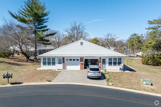 Built for those looking to downsize Crestwood Village has modest single-story properties are typically 800 to 1,000 square feet and have a median price of $162,000, significantly lower than the national median.