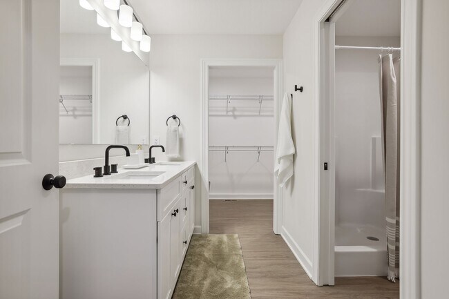 2489 Cedarwood Ln, River Falls, WI 54022 - photo 6